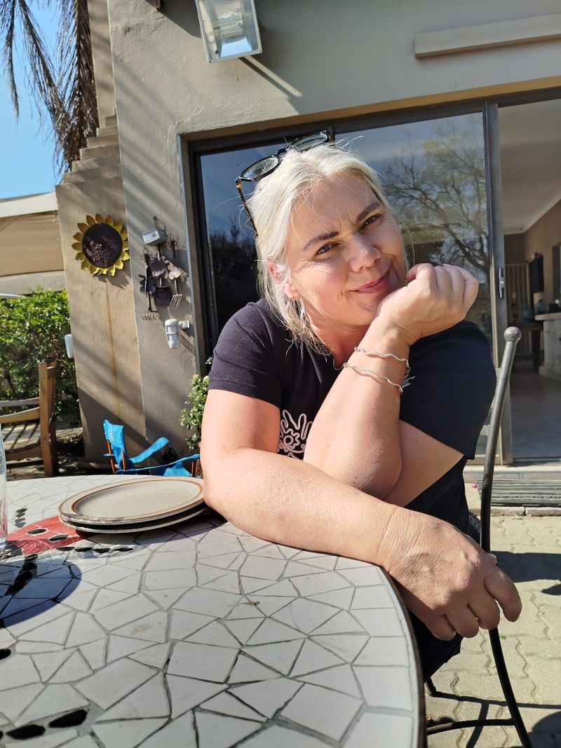 ella22